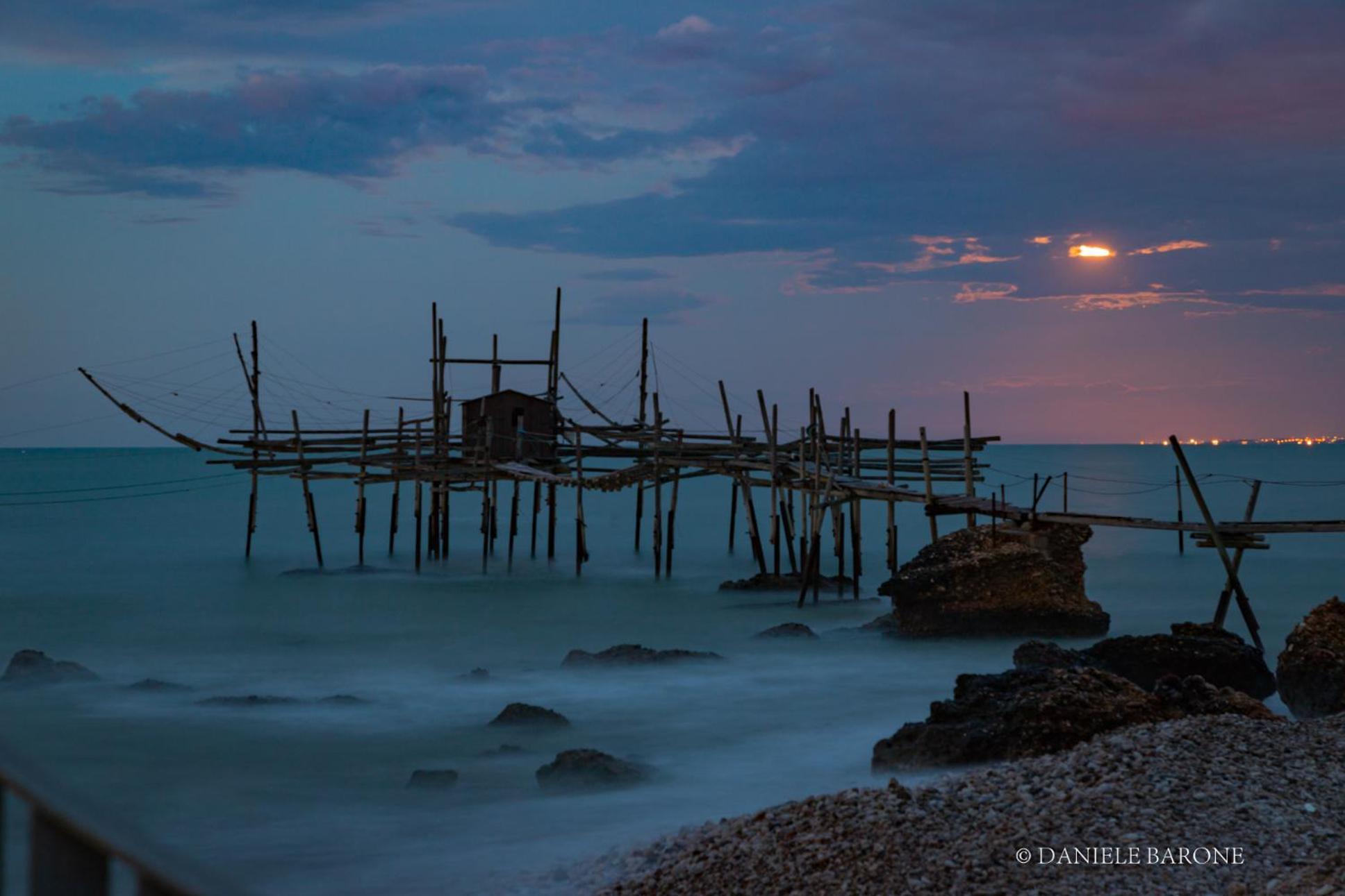 Baia Delphis Resort Vasto Bagian luar foto